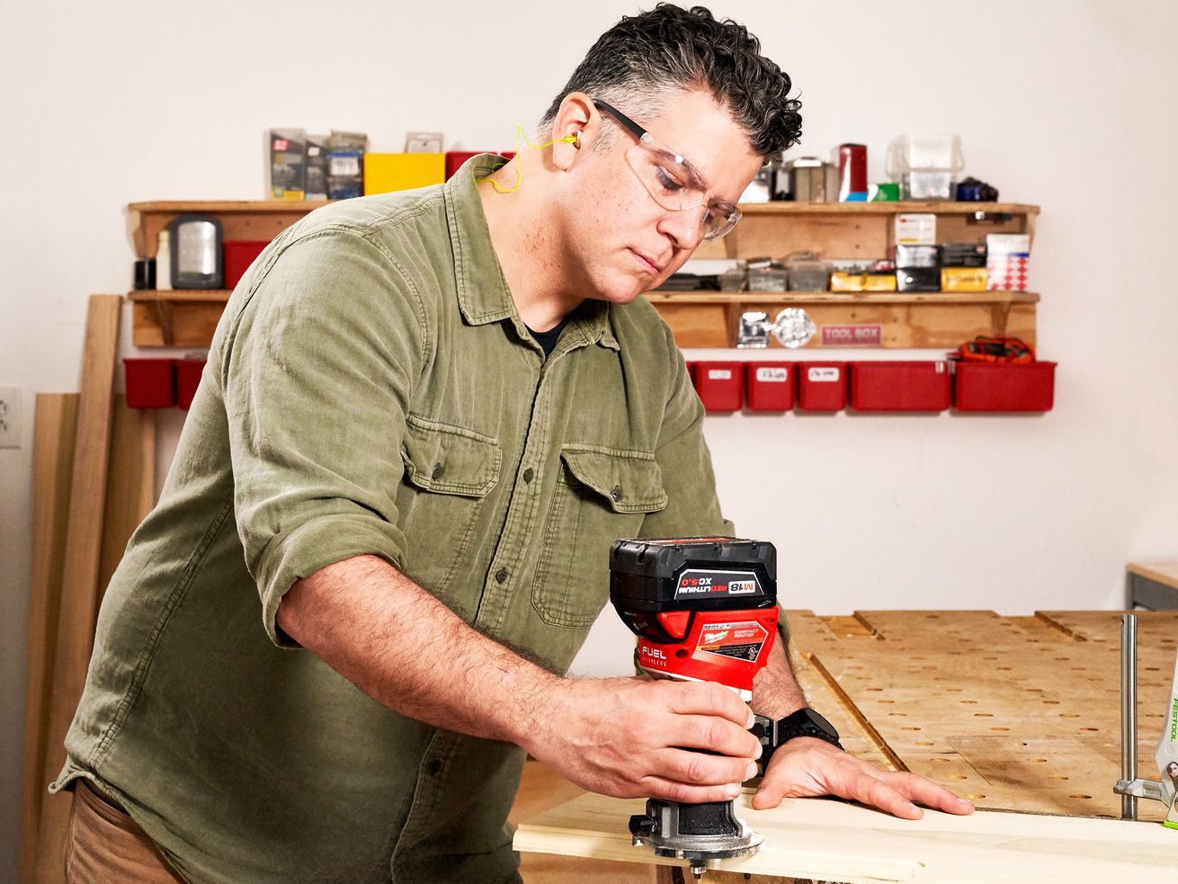Fall 2021 Tool Lab, compact routers, Chris Ermides using a router