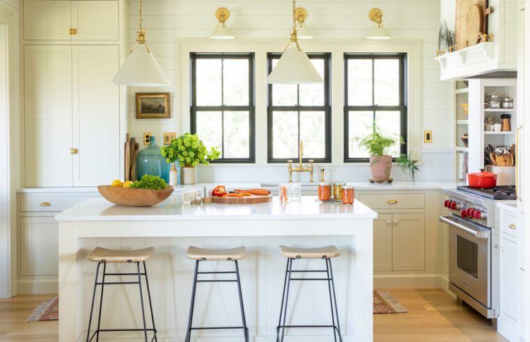 Before & After Kitchen: A Farmhouse Refresh
